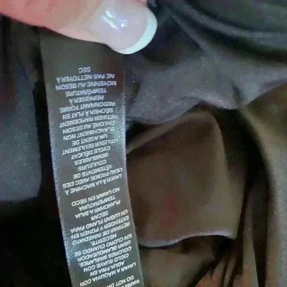 White House Black Market Cold Shoulder Dress - Picture 5 of 8